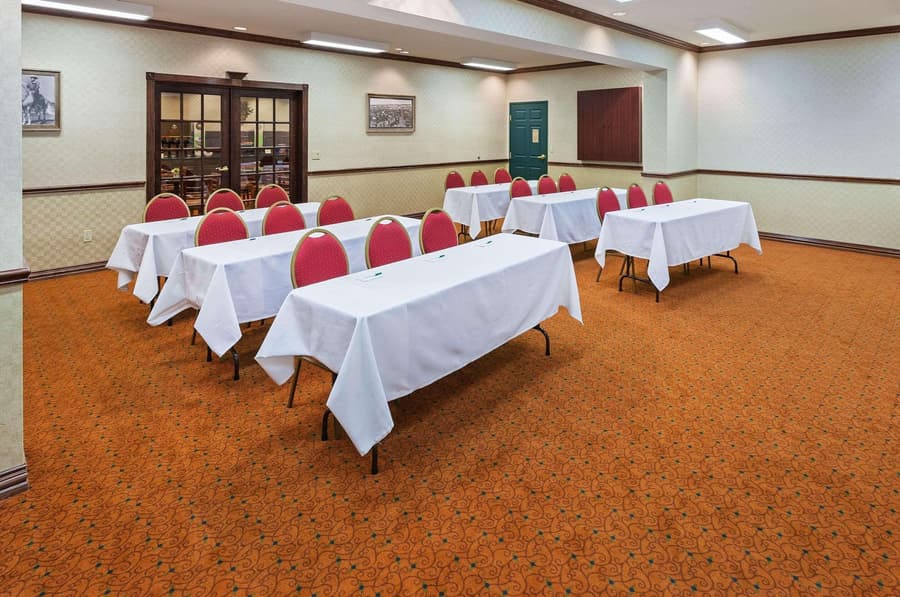 Country Inn & Suites by Radisson, Amarillo I-40 West, TX