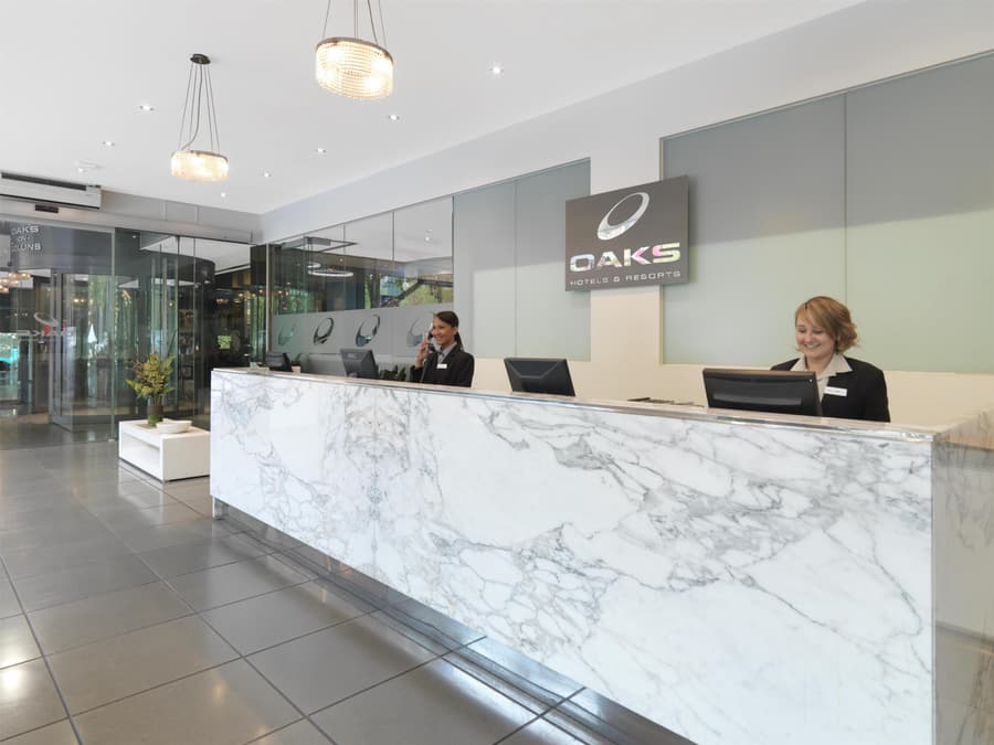 Oaks Melbourne on Collins Suites