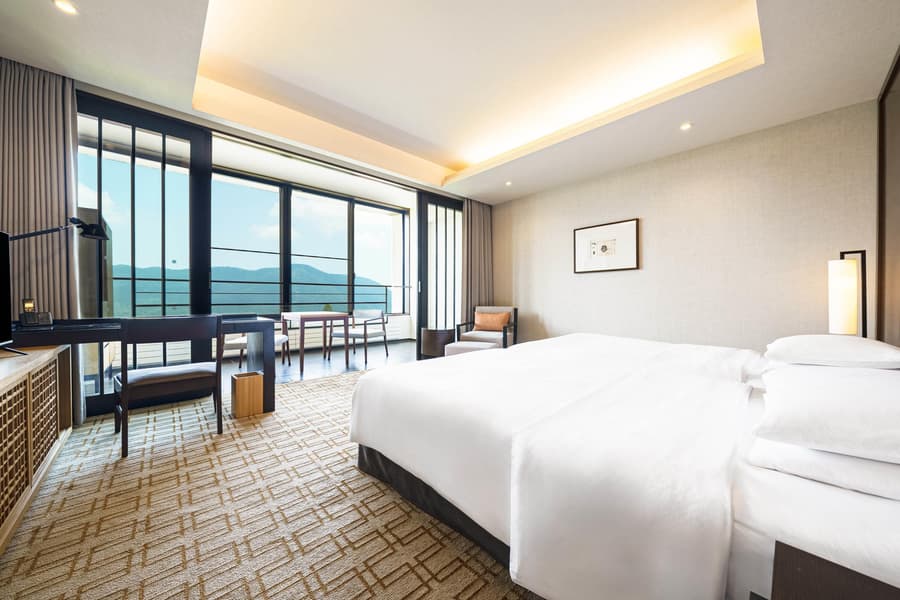 Hyatt Regency Hakone Resort and Spa