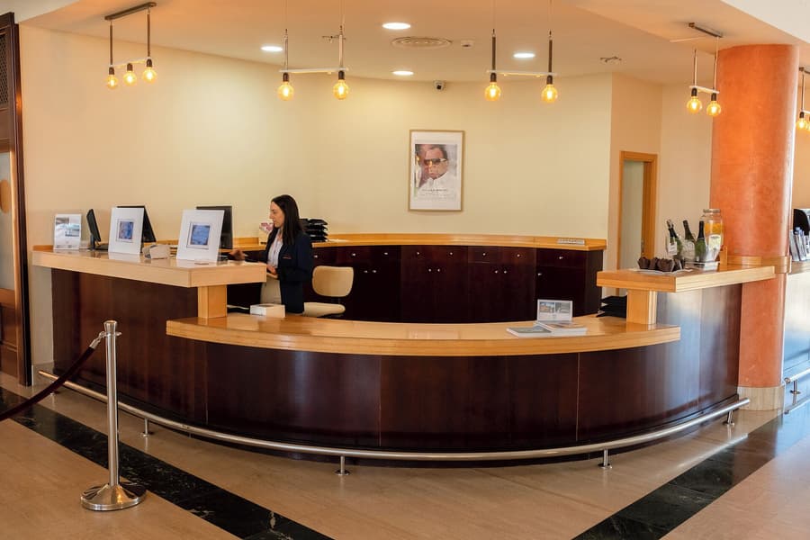 Grand Muthu Golf Plaza Hotel