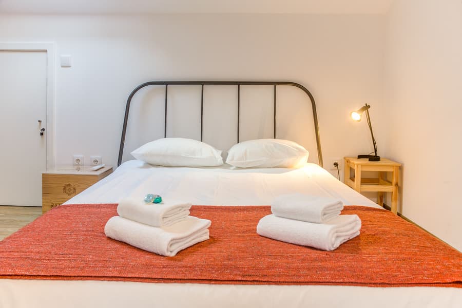 Home Out Rooms & Apartments