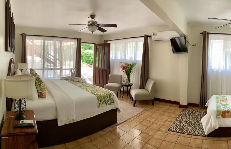Hotel Playa Espadilla
