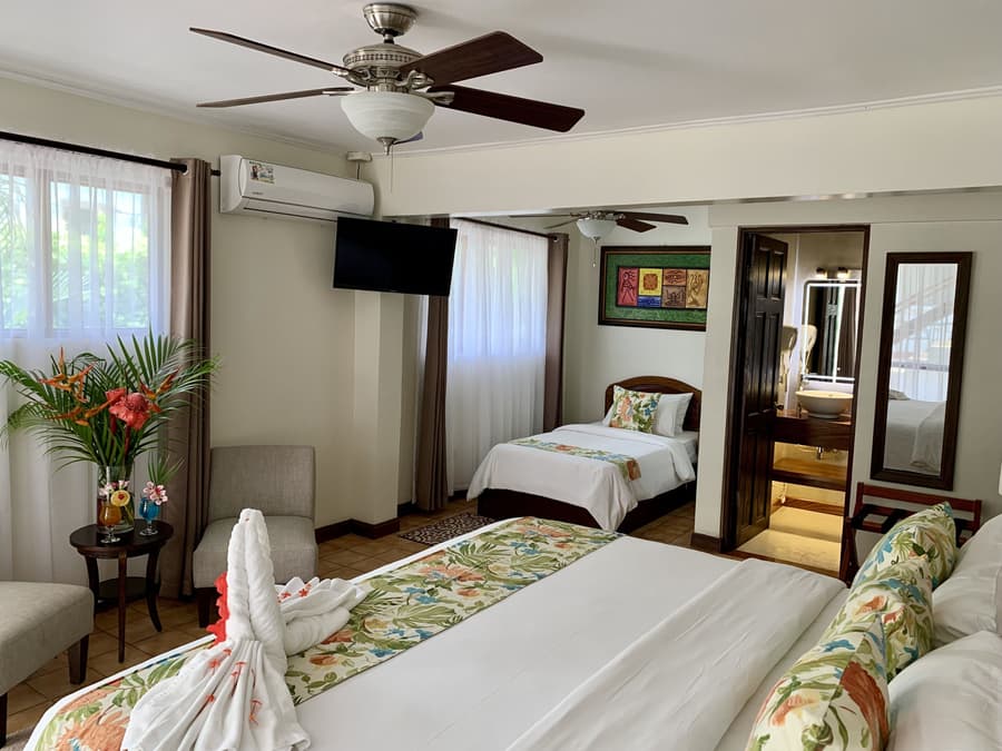 Hotel Playa Espadilla