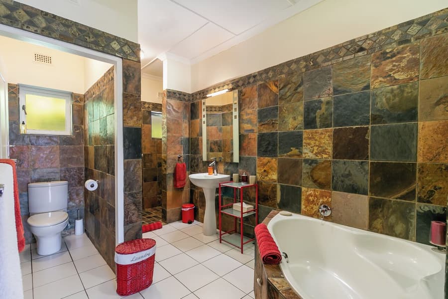 African Breeze Guest House