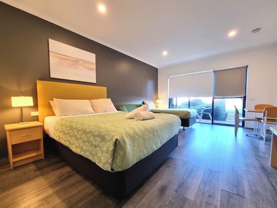 Seaview Motel and Apartments