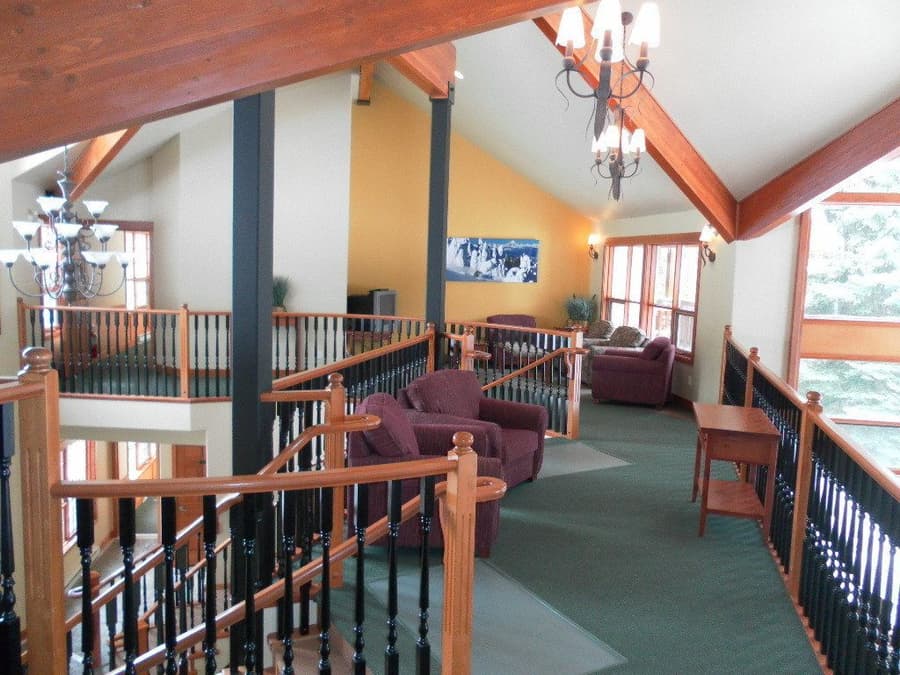 Pinnacle Lodge