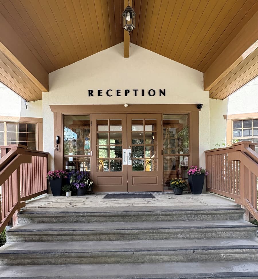 Pinnacle Lodge