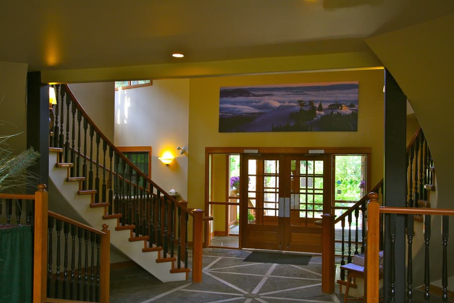 Pinnacle Lodge