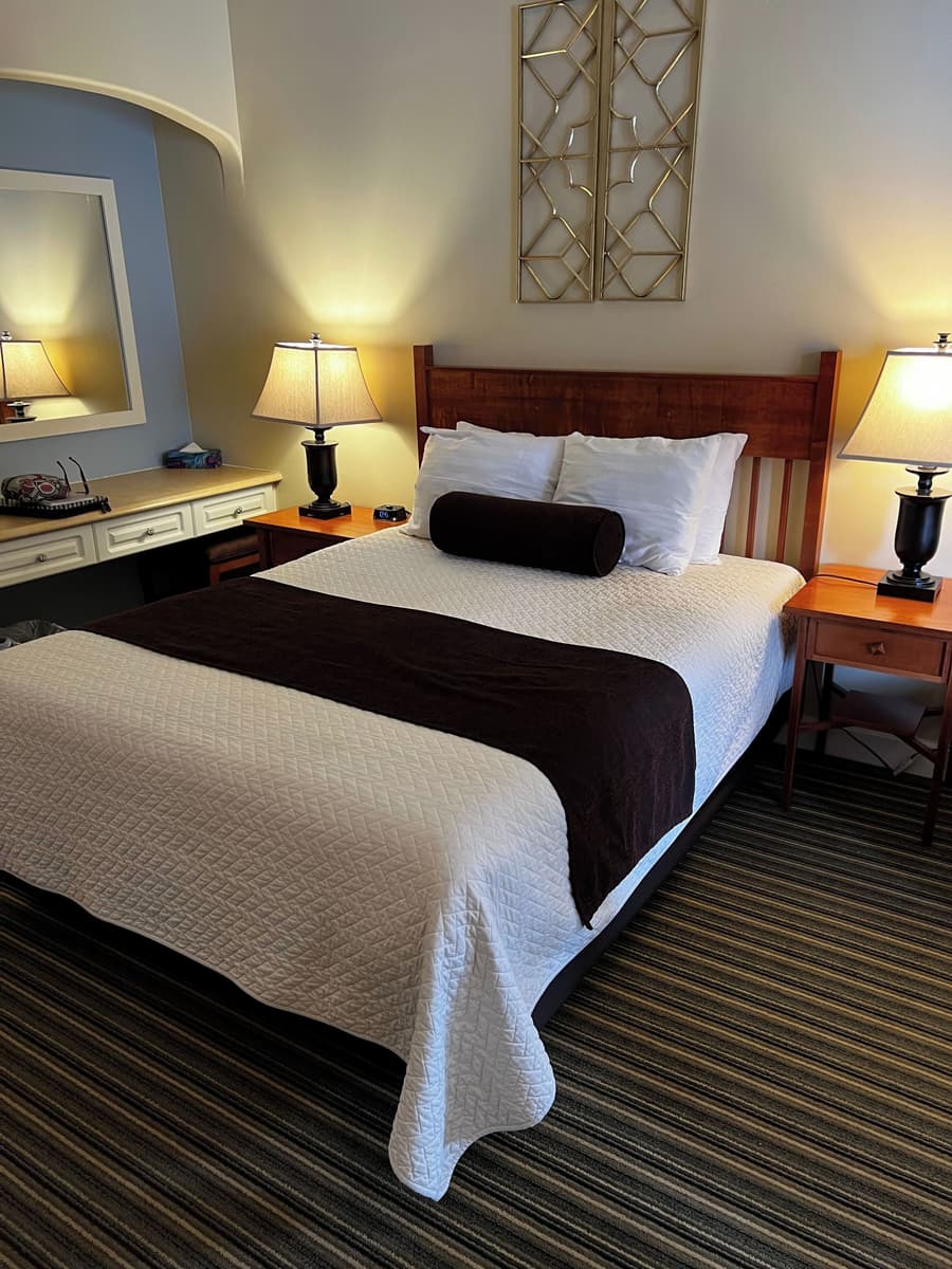 Pinnacle Lodge