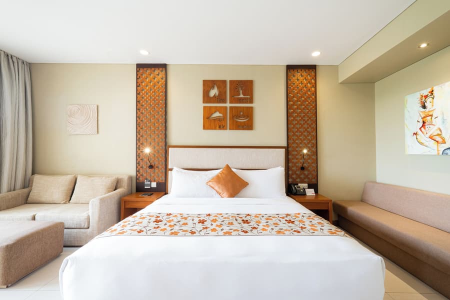 VOUK Hotel & Suites