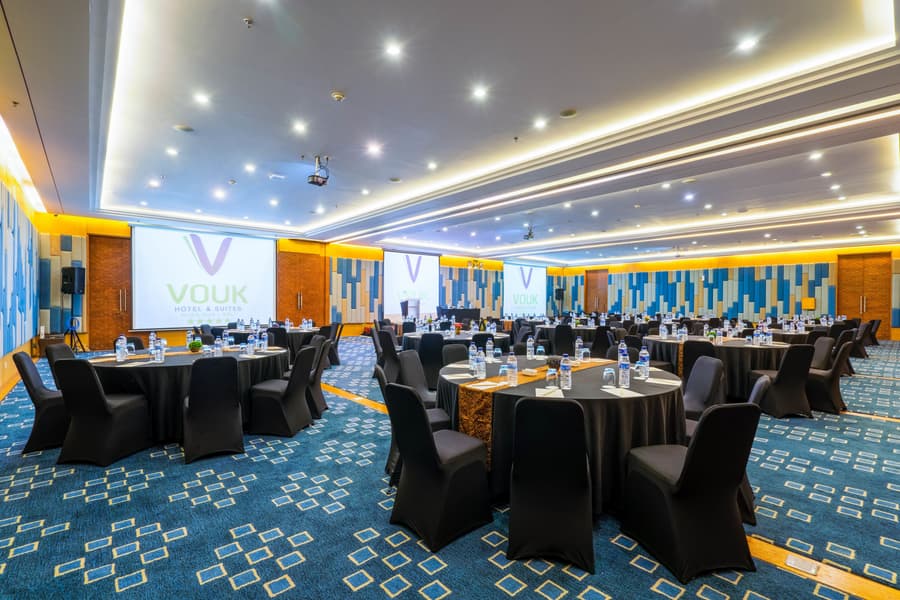 VOUK Hotel & Suites