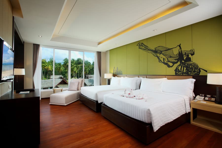 Graceland Khaolak Beach Resort