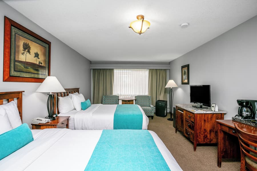 Tonquin Inn