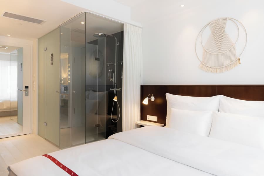 Ruby Claire Hotel Geneva by IHG