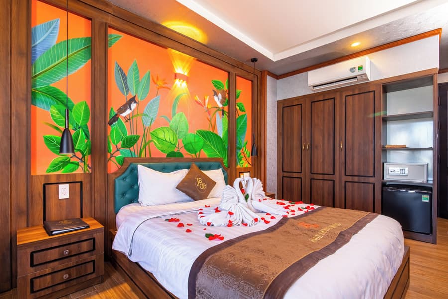 Jade Scene Hotel