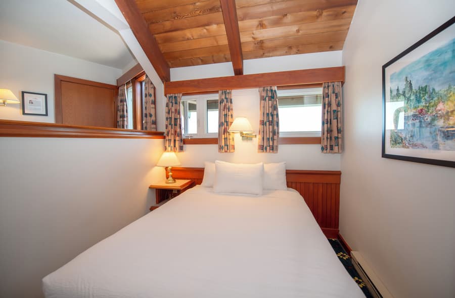 Painter's Lodge