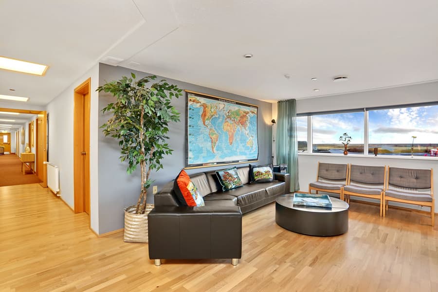 Eldey Airport Hotel