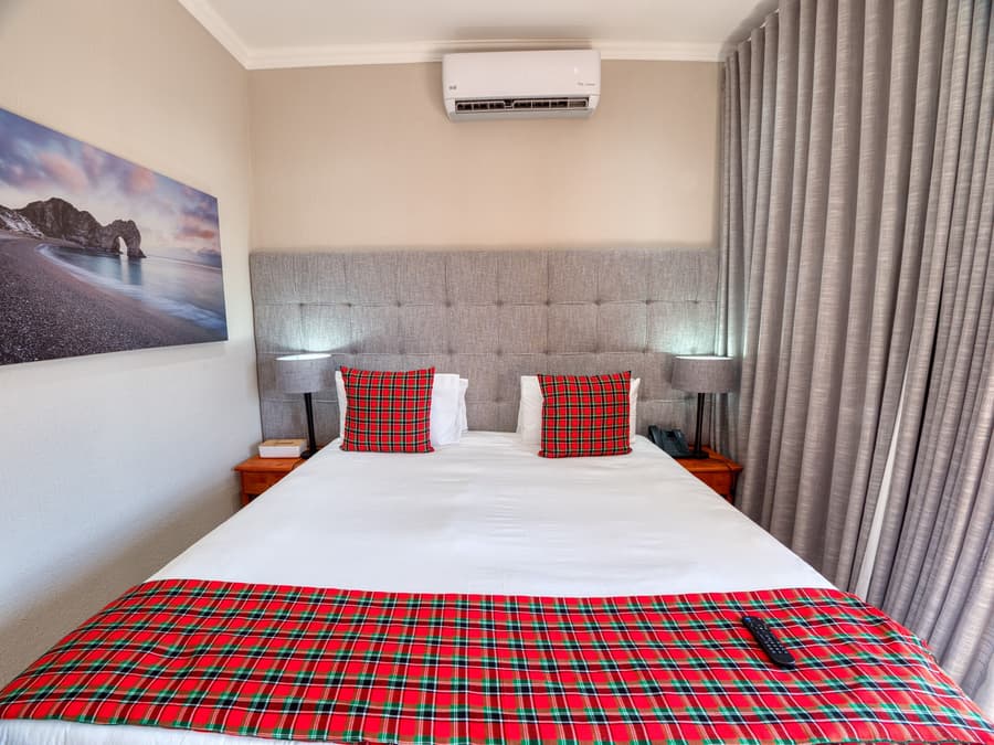 Tembo Guest Lodge
