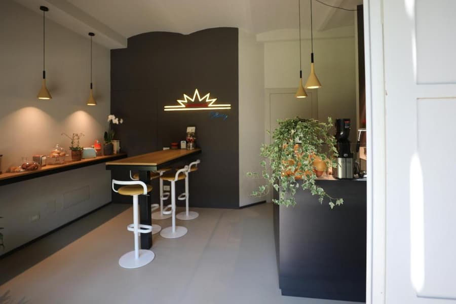 B&B Morindino Design