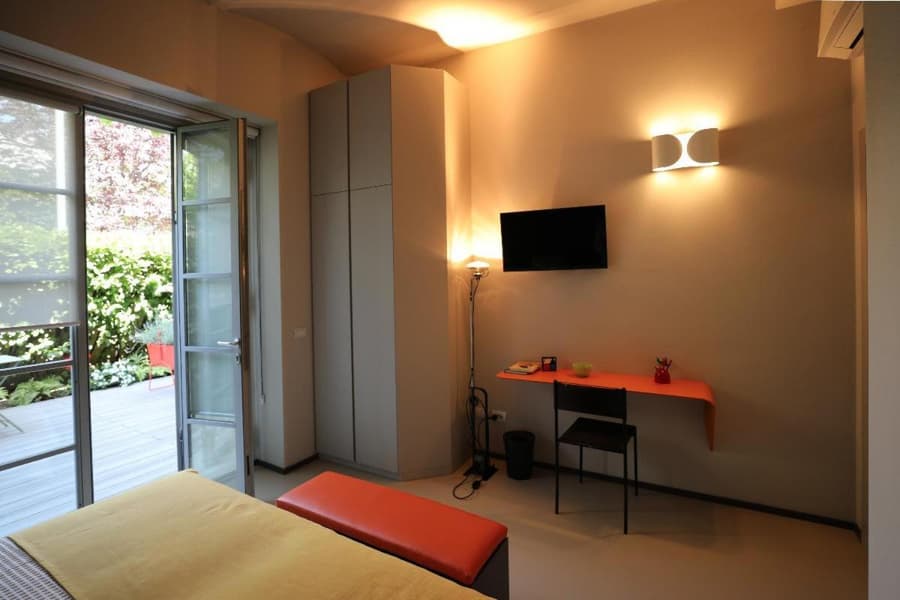 B&B Morindino Design